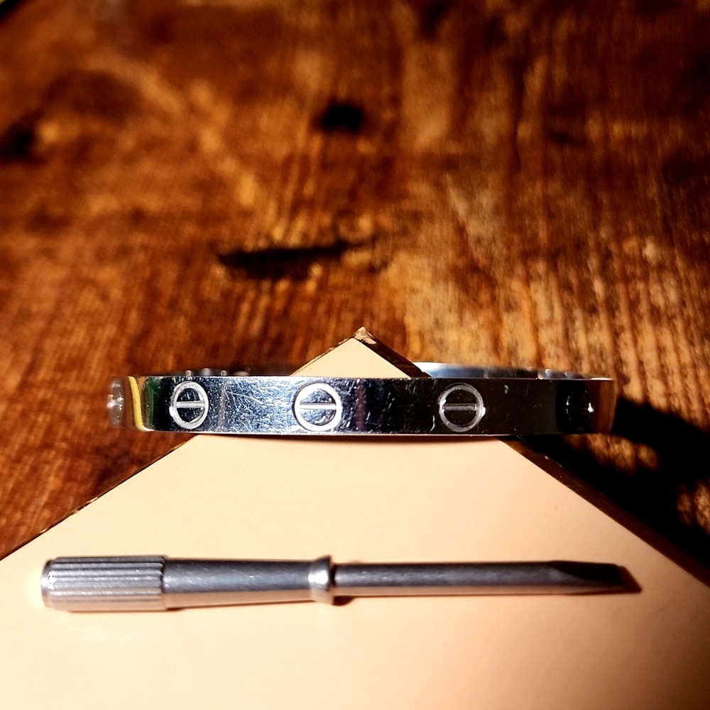Screw Bracelet